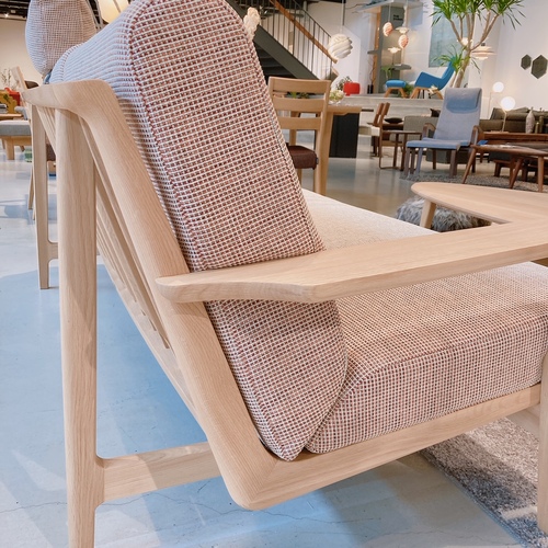 カリモク家具 WU61model